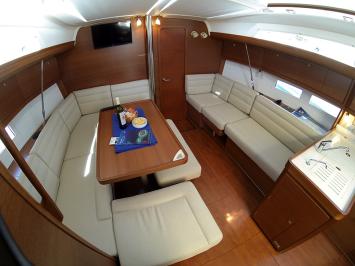Yachtcharter Dufour412GrandLarge 10