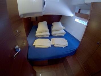 Yachtcharter Dufour412GrandLarge 14