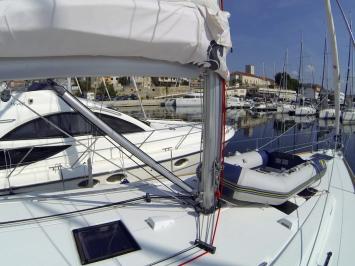 Yachtcharter Oceanis45 13