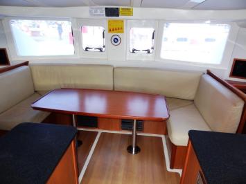 Yachtcharter Leopard38 3