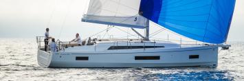 Yachtcharter Oceanis40 4