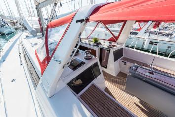 Yachtcharter Oceanis48 5Cab 5