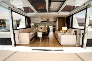 Yachtcharter Bali4 6