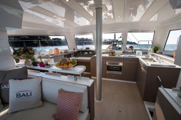 Yachtcharter BaliCatspace 7