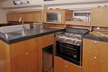 Yachtcharter Hanse415 8