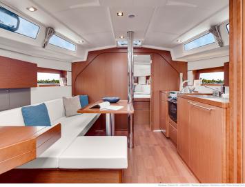 Yachtcharter Oceanis38 7