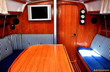 Yachtcharter Bavaria33Cruiser 4