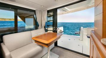 Yachtcharter SwiftTrawler35 3