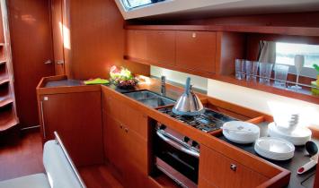 Yachtcharter Oceanis45 3