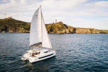 Yachtcharter Bali4 14