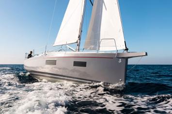 Yachtcharter Oceanis34 3