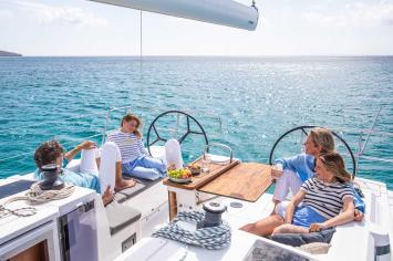 Yachtcharter BavariaC42 5