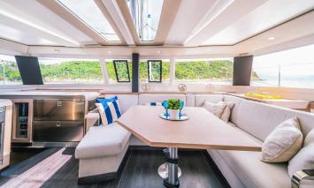 Yachtcharter FountainePajotTanna47 51cab 10