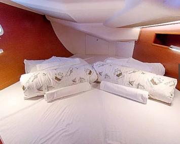 Yachtcharter Hanse455 5