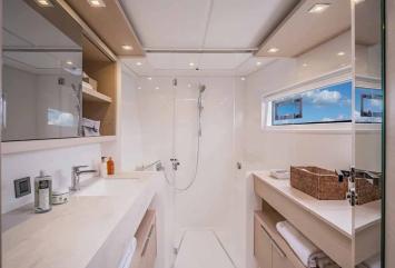 Yachtcharter Lagoon46 14