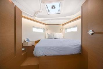 Yachtcharter SunOdyssey380 10