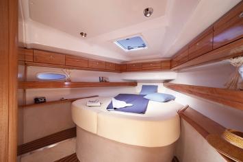 Yachtcharter Bavaria46Cruiser 5