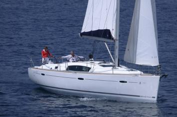 Yachtcharter Oceanis43