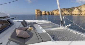 Yachtcharter FountainePajotElba45 42cab 5