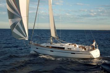 Yachtcharter BavariaCruiser41 4