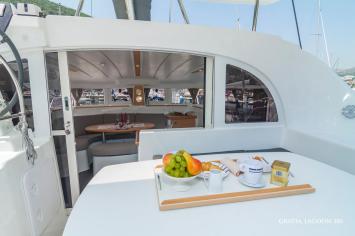 Yachtcharter Lagoon380 6
