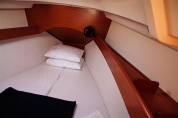 Yachtcharter Cyclades43 16