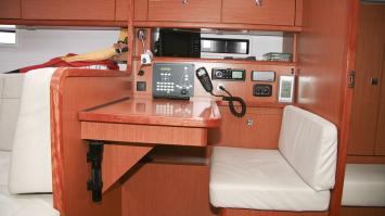 Yachtcharter BavariaCruiser41 10
