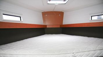 Yachtcharter BavariaCruiser41 12