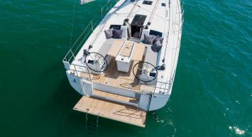 Yachtcharter Oceanis40 9