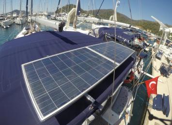 Yachtcharter Bavaria43Cruiser 6