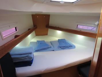 Yachtcharter BavariaCruiser40 8
