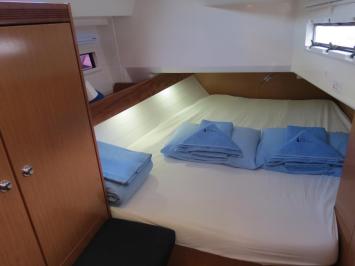 Yachtcharter BavariaCruiser40 9