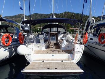 Yachtcharter BavariaCruiser41 3