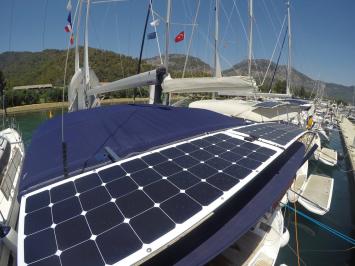 Yachtcharter BavariaCruiser41 6