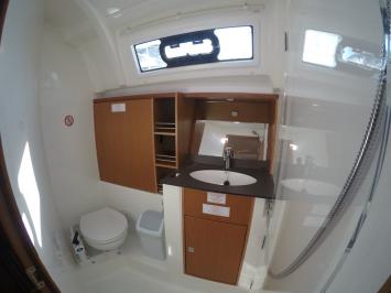 Yachtcharter BavariaCruiser41 18