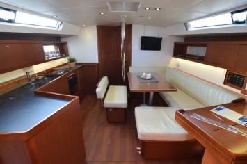 Yachtcharter Oceanis45 7