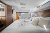 Yachtcharter PrestigeM48 31cab 3