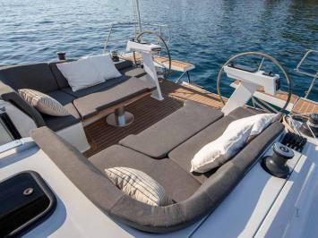 Yachtcharter Hanse410 9