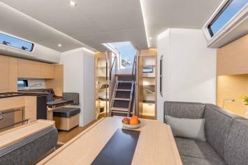 Yachtcharter Hanse460 14