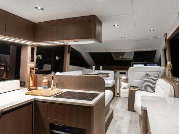 Yachtcharter Galeon480Fly 3