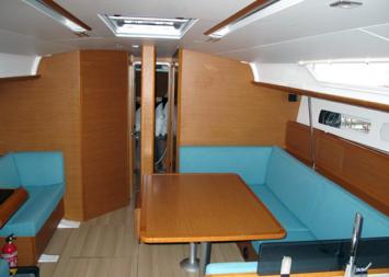Yachtcharter SunOdyssey439 4