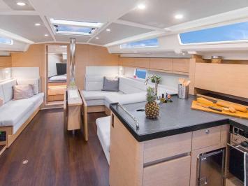 Yachtcharter Hanse418 8