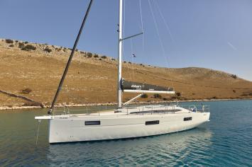 Yachtcharter ElanImpression43 2