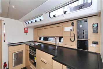 Yachtcharter Hanse460 9