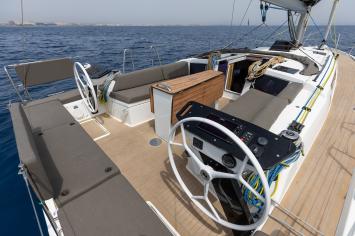 Yachtcharter Dufour41 3