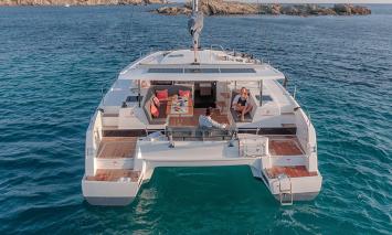 Yachtcharter FountainePajotIsla40 31cab 5