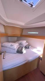 Yachtcharter First35 Kalypso 22