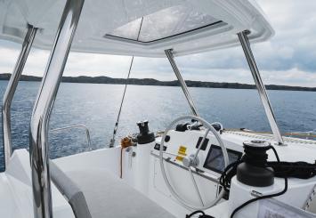Yachtcharter Bali4 4
