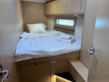 Yachtcharter BavariaC46 11