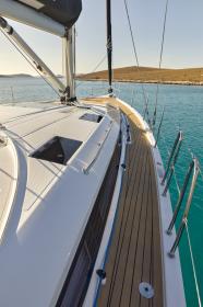 Yachtcharter ElanImpression45 First 36